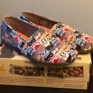 Kitty Cat Slip-on Shoes 😺 BOBS
